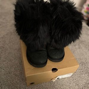 UGG short sheepskin cuff boot